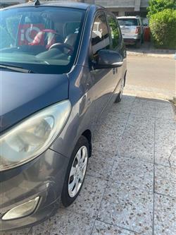 هيونداي i10